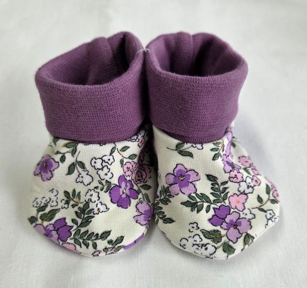 Alex white purple flowers 14