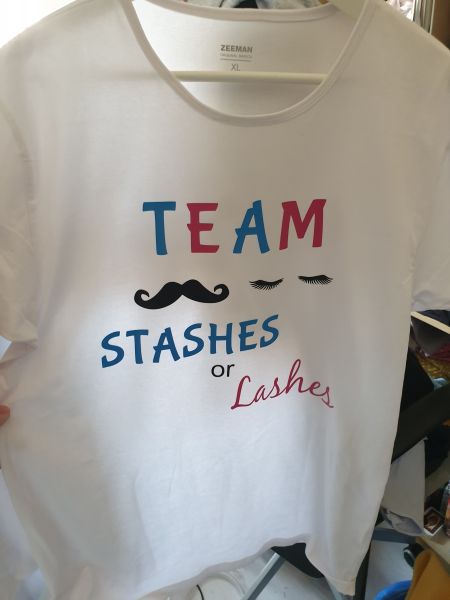 HTV for a gender reveal. Team stashes or lashes